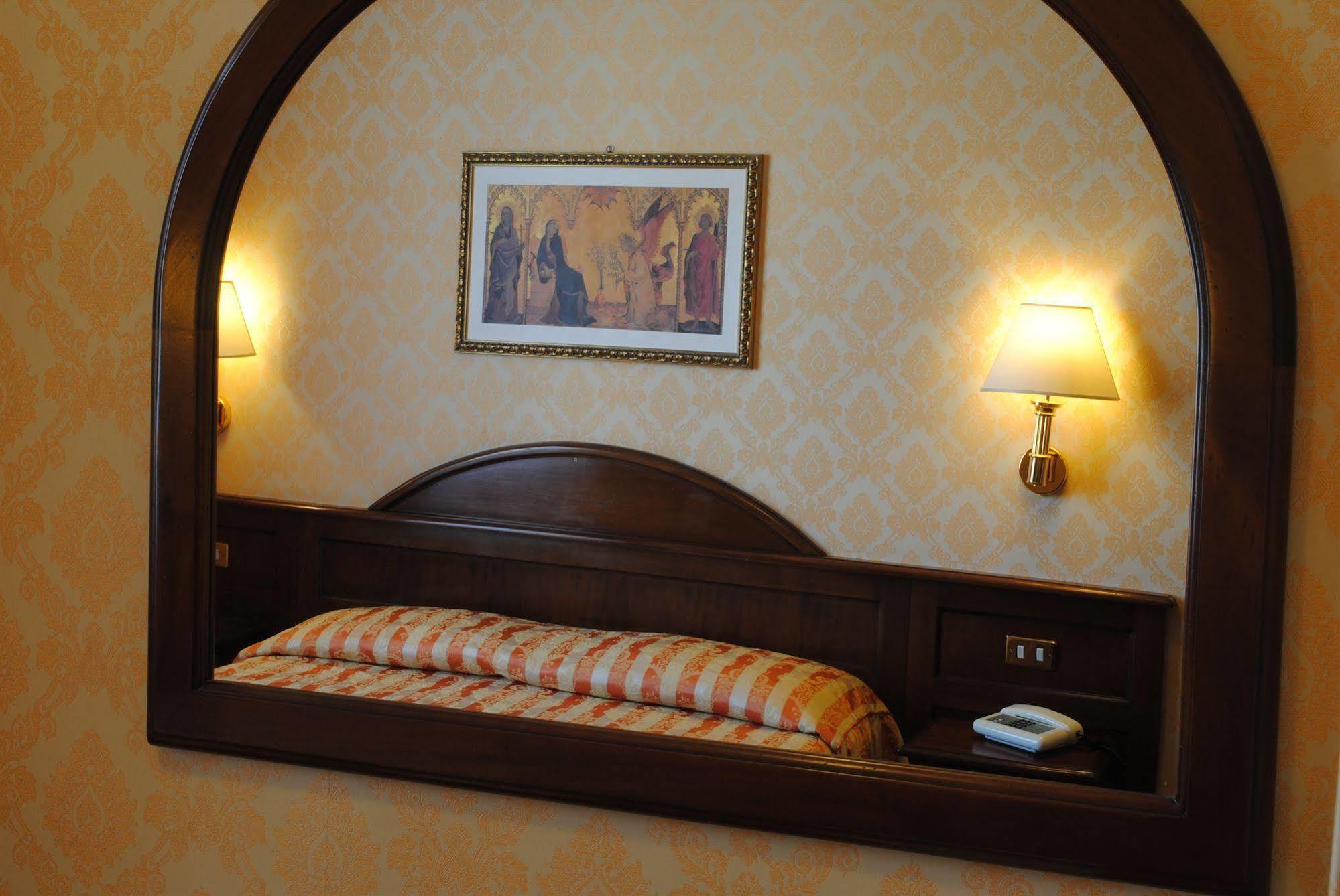 Hotel Boccaccio Florence Ngoại thất bức ảnh