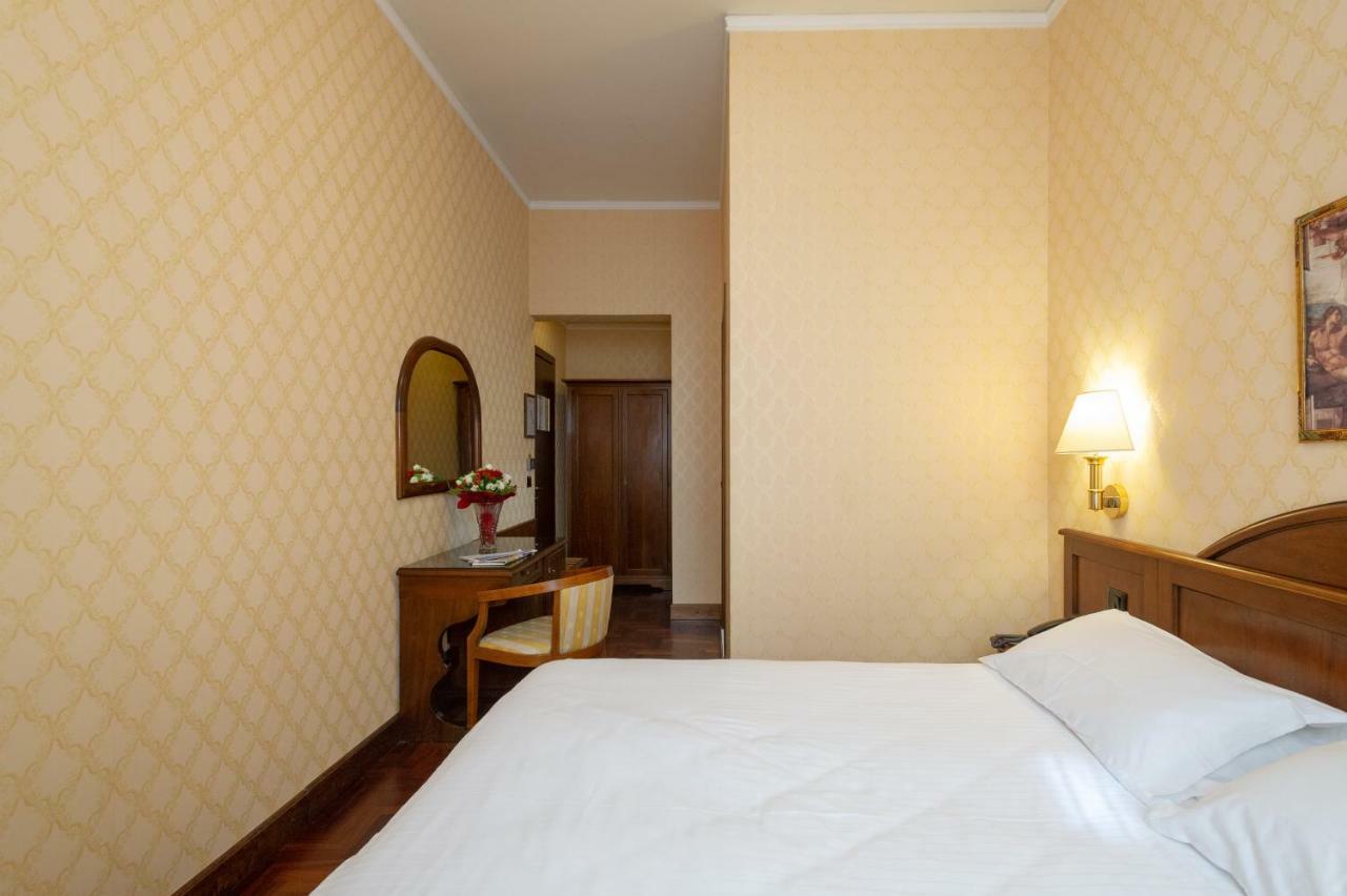 Hotel Boccaccio Florence Ngoại thất bức ảnh